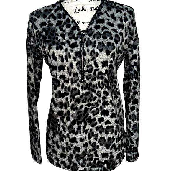 Retrology animal print zip front light sweater small - Picture 1 of 6
